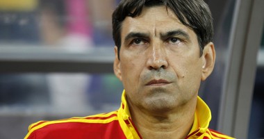Stire din Sport : Victor Pițurcă vede Grecia favorită!