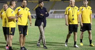 Stire din Sport : Victor Pițurcă a fost concediat de arabii de la Al Ittihad