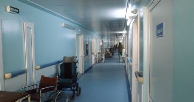 Stire din Eveniment : Medici șocați de un bărbat care s-a prezentat la spital cu o plagă gravă