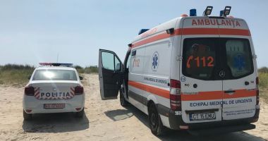 Bărbat scos din mare, în Mamaia