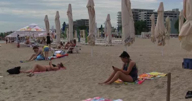 Vacanța se reinventează. Românii aleg marea în zilele lucrătoare