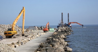 Plaja din Mamaia, în pericol! - 6