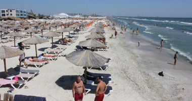 Stire din Eveniment : CULMEA NEGLIJENȚEI, pe o plajă din stațiunea Mamaia!
