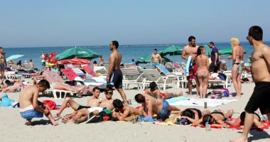Stire din Economie : OF! OF! OF! / Iată de ce TURIȘTII STRĂINI OCOLESC LITORALUL românesc