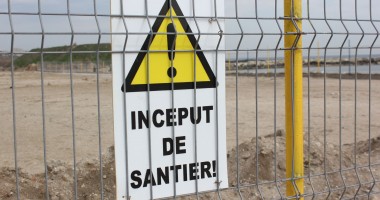 SCANDALOS / PLAJA MODERN, împrejmuită cu gard. Se pregătește o construcție GALERIE FOTO - 4