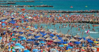 Stire din Social : Corina Martin: Mamaia, 100% grad de ocupare în acest weekend, datorită NEVERSEA