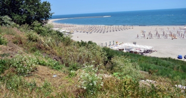 Aventuri pe drumurile către plajă. "Și noi plătim impozite!" - 5