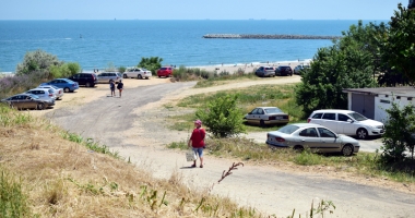 Aventuri pe drumurile către plajă. "Și noi plătim impozite!" - 6