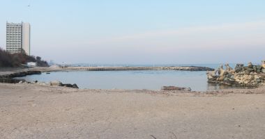 Stire din Social : Plajele din Jupiter, Neptun şi Venus-Aurora sunt reabilitate