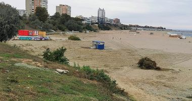 Plajele, pregătite pentru furtunile de la iarnă - 2