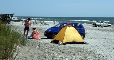 Sălbăticie pe plajele neînchiriate de pe litoral - 4