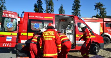 Stire din Eveniment : A fost activat Planul Roşu de Intervenţie! S-a produs un accident în care au fost implicate patru mașini
