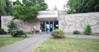 Invitație la Planetariu. Cea mai lungă eclipsă de lună din acest secol - 2