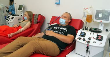 Stire din Sănătate : Transfuziile cu plasmă pot trata multe patologii, cum ar fi hemoragiile sau arsurile