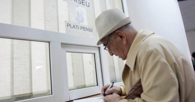 Stire din Social : Două zile lucrătoare suplimentare  în luna aprilie:  se recuperează 2 și 3 mai