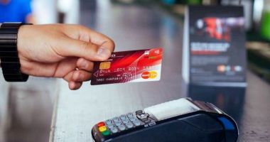 CFR Călători va introduce plata cu cardul a biletelor de tren
