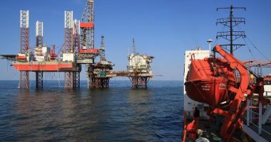 Stire din Economie : Turcii și bulgarii dau lovitura în Marea Neagră. Rezerve imense de gaze găsite lângă România