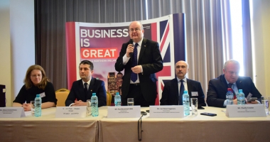 Stire din Economie : Platforma online care deschide drumul spre afaceri cu Marea Britanie