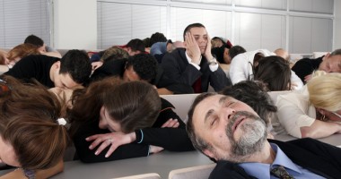 Stire din Diverse : Plictiseala dăunează grav sănătății