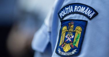 Stire din Eveniment : Doi bărbați au înjunghiat oameni la întâmplare, apoi au forţat un şofer să-i plimbe cu maşina