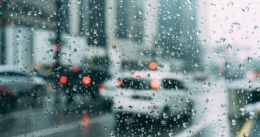 Vreme rece în weekend. Temperaturile nu vor depăși nicăieri 16 grade