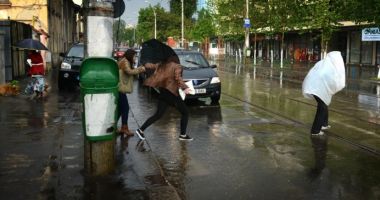 Vremea rea a făcut ravagii, în această seară