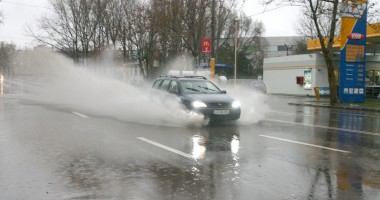 Stire din Social : Vin furtunile la Constanța