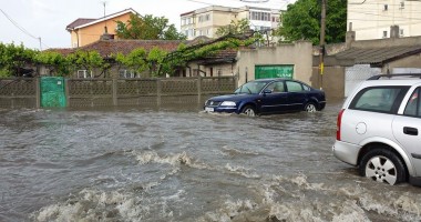 Galerie FOTO. Ce a lăsat în urmă potopul din Constanța - 3