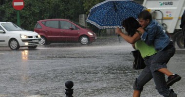 Stire din Social : ANM. Cum va fi vremea în următoarele trei luni