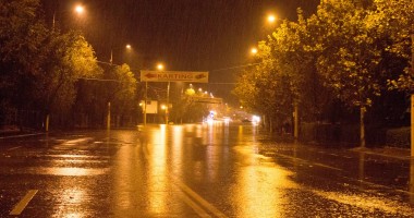 POTOP LA CONSTANȚA / Ploaia torențială a INUNDAT mai multe bulevarde / Galerie foto - 2