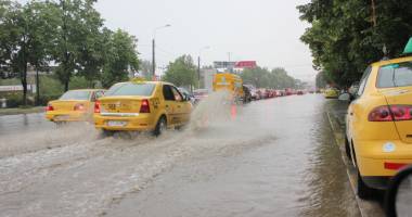 Constanța, sub cod galben de ploi, vijelii și grindină