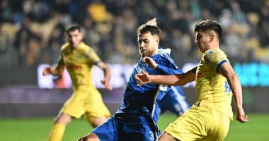 Stire din Sport : Petrolul Ploieşti - FCU Craiova, 1-0, în faza play-out a Superligii