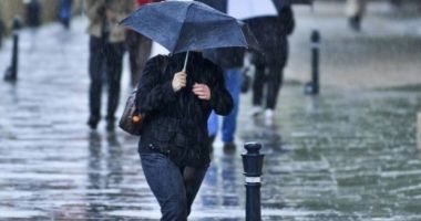 CONSTANȚA, SUB AVERTIZARE METEO COD GALBEN DE FURTUNI ȘI PLOI