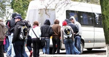 Stire din Politică-Administrație : PLUS cere soluții pentru decontul transportului elevilor în județul Constanța