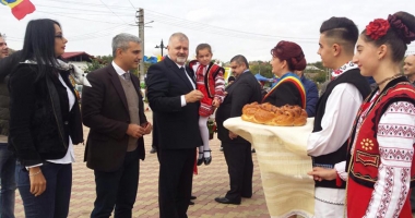 PMP a dat startul campaniei electorale. Comuna Saraiu, rampă de lansare pentru Onaca și Turcescu - 2
