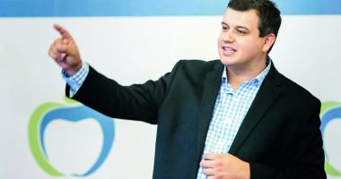 Stire din Politică-Administrație : PMP cere demisia premierului Viorica Dăncilă. Care este motivul