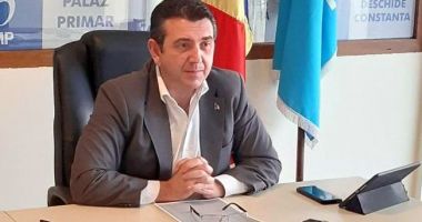 Stire din Politică-Administrație : Vicepreşedintele CJC Claudiu Palaz: „Festivalul de la Mamaia va renaște”
