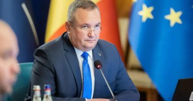 Stire din Politică-Administrație : Nicolae Ciucă: „În acest moment, PNL îşi planifică să abordeze anul electoral 2024 de unul singur”