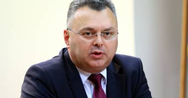 Stire din Politică-Administrație : Liberalii atrag atenția asupra majorărilor salariale din sectorul public