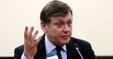 Stire din Politică-Administrație : Crin Antonescu: "PNL nu va fi multă vreme interesat de noi alianțe politice"