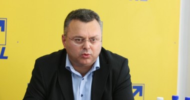 Stire din Politică-Administrație : "PNL și PDL Constanța se pregătesc pentru Congresul de fuziune"