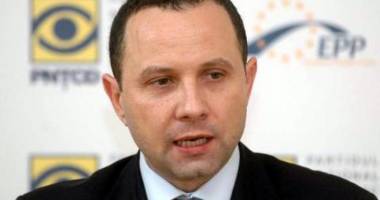 Stire din Politică-Administrație : "PNȚCD nu susține niciun candidat  în turul al doilea"