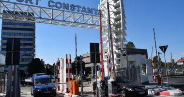 Stire din Social : Poarta 1 a Portului Constanța  a fost redeschisă traficului auto