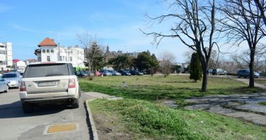 Galerie foto / Cum se schimbă Constanța la față: Străzi refăcute, un nou sens giratoriu și insulă cu spațiu verde - 5