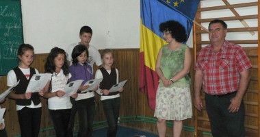 Stire din Cultură-Educație : Ziua Europei, sărbătorită la Poarta Albă