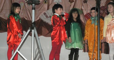 Stire din Cultură-Educație : Zi magică pentru copiii de la Școala Gimnazială numărul 1 Poarta Albă