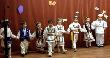 "Lumea magică a teatrului" a adus talentul și culoarea la școala din Poarta Albă - 2