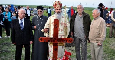 Stire din Cultură-Educație : S-a sfințit locul mănăstirii închinate martirilor de la Canal