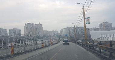 Proiect realizat pe jumătate. Podul de la Butelii, redeschis pentru mașini, periculos pentru pietoni - 2