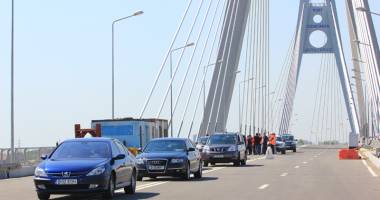 Vizită discretă de la Transporturi.  Probleme tehnice la noul pod de la Agigea? - 2